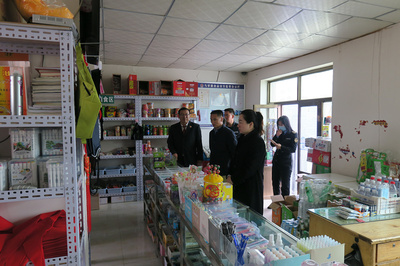 时刻巡查校园周边食品安全，护航未成年人健康成长之路